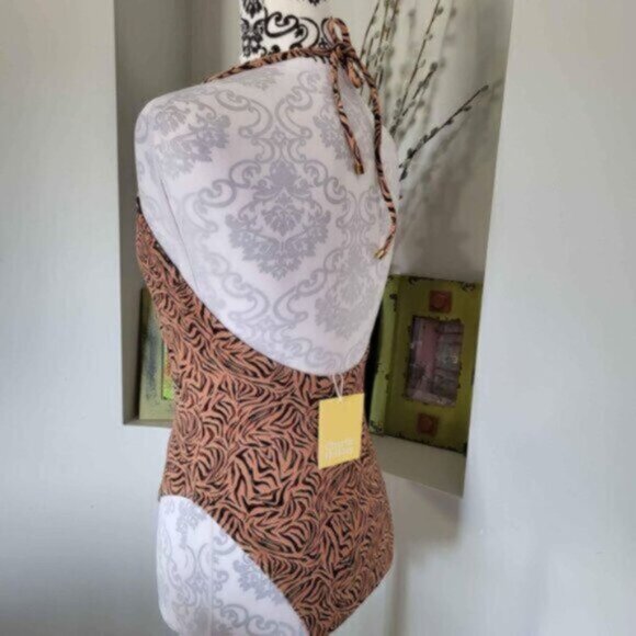 Charlie Holiday One Piece Animal Print Swimsuit  Sz M NWT - Picture 5 of 10